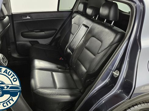 Used 2017 Kia Sportage EX w/ EX Technology Package FWD image 28