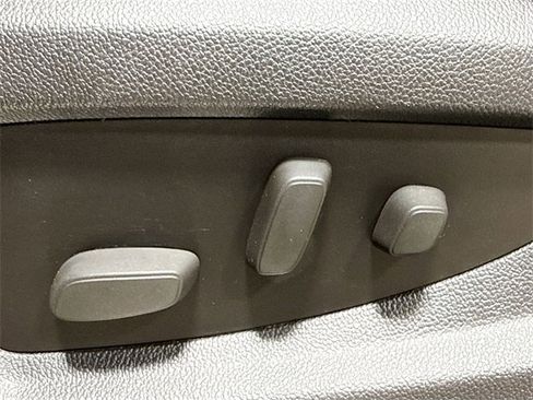 Used 2014 Chevrolet Silverado 1500 LT w/ LT Convenience Package image 21