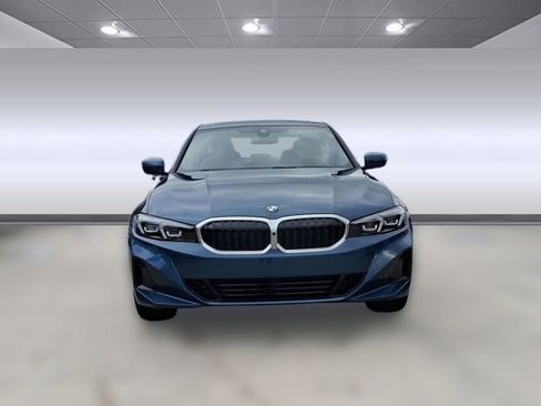 Used 2026 BMW 330i xDrive Sedan w/ Premium Package AWD/4WD image 6