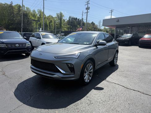 Used 2024 Buick Envista Avenir image 3