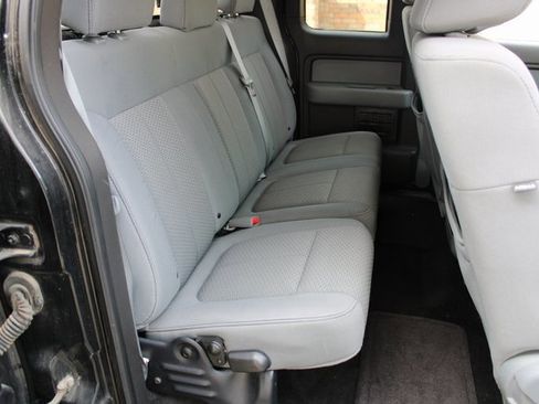 Used 2011 Ford F150 XLT w/ XLT Chrome Pkg image 16