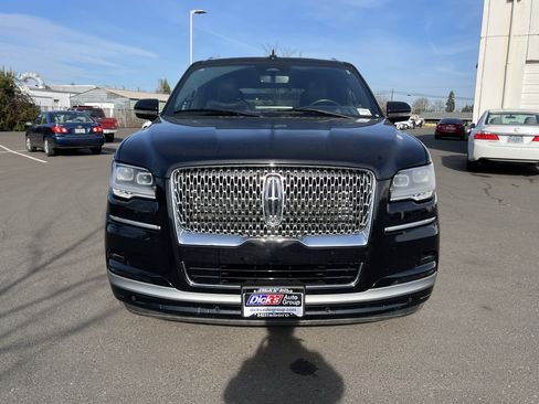Used 2024 Lincoln Navigator Reserve image 8