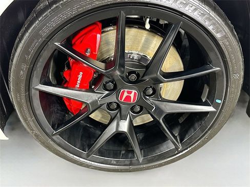 Certified 2025 Honda Civic Type R image 13