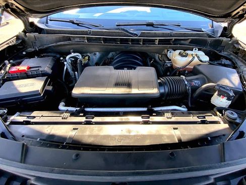 Used 2022 GMC Yukon XL Denali w/ Denali Premium Package image 27