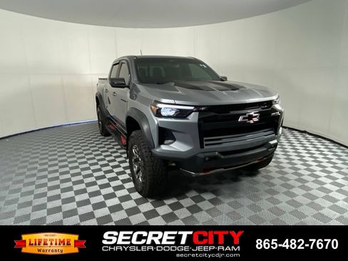 Used 2024 Chevrolet Colorado ZR2 AWD/4WD image 1