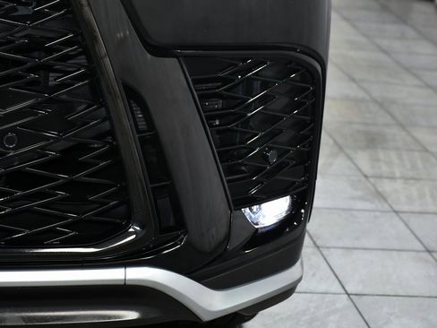 Used 2024 Lexus LX 600 F Sport image 91