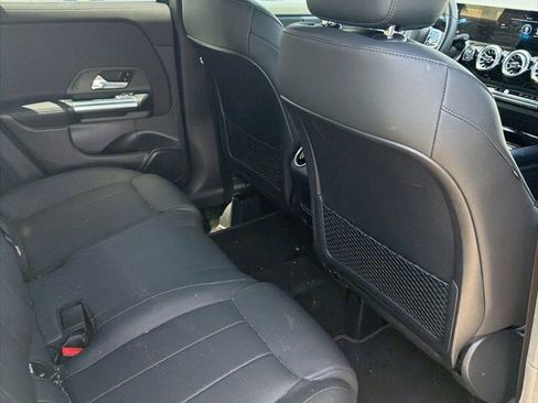 Certified 2023 Mercedes-Benz GLA 250 4MATIC image 9