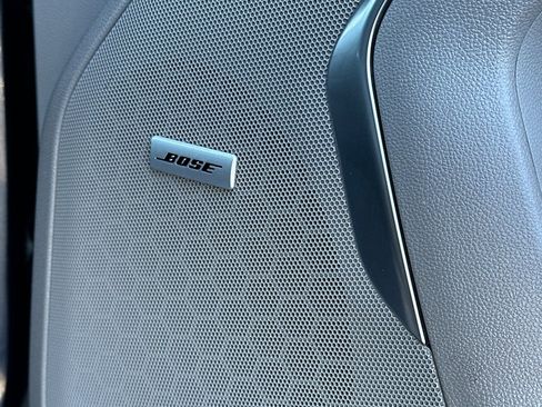 Used 2024 Chevrolet Suburban LT image 24