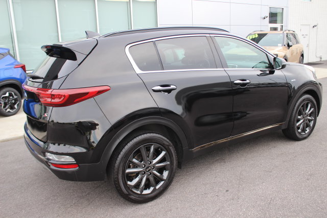 Used 2020 Kia Sportage S w/ S Premium Package AWD/4WD image 28