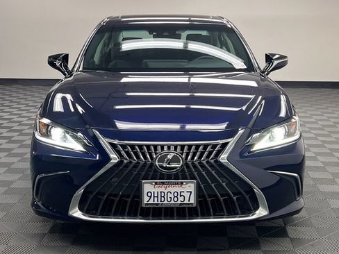 Certified 2023 Lexus ES 300h w/ Premium Package FWD image 3
