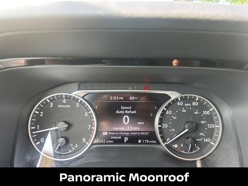 Certified 2025 Nissan Pathfinder SV w/ SV Premium Package FWD image 15
