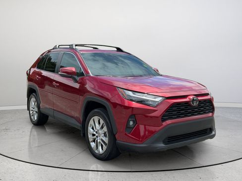 Used 2025 Toyota RAV4 XLE Premium FWD image 1
