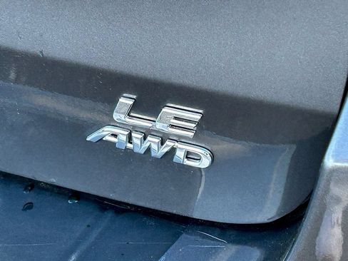 Used 2014 Toyota Sienna LE AWD/4WD image 13