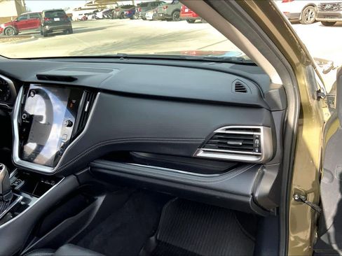 Used 2024 Subaru Outback Limited image 19