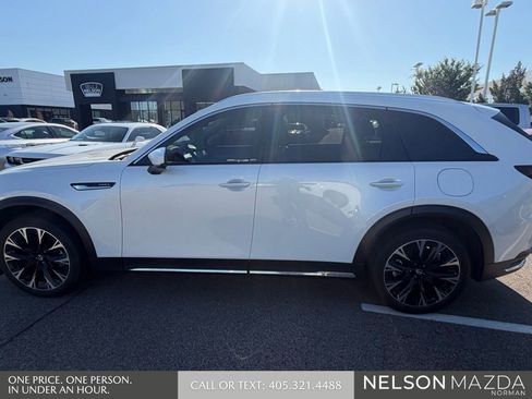 Used 2025 MAZDA CX-90 Plug-In Hybrid w/ Premium Plus AWD/4WD image 9