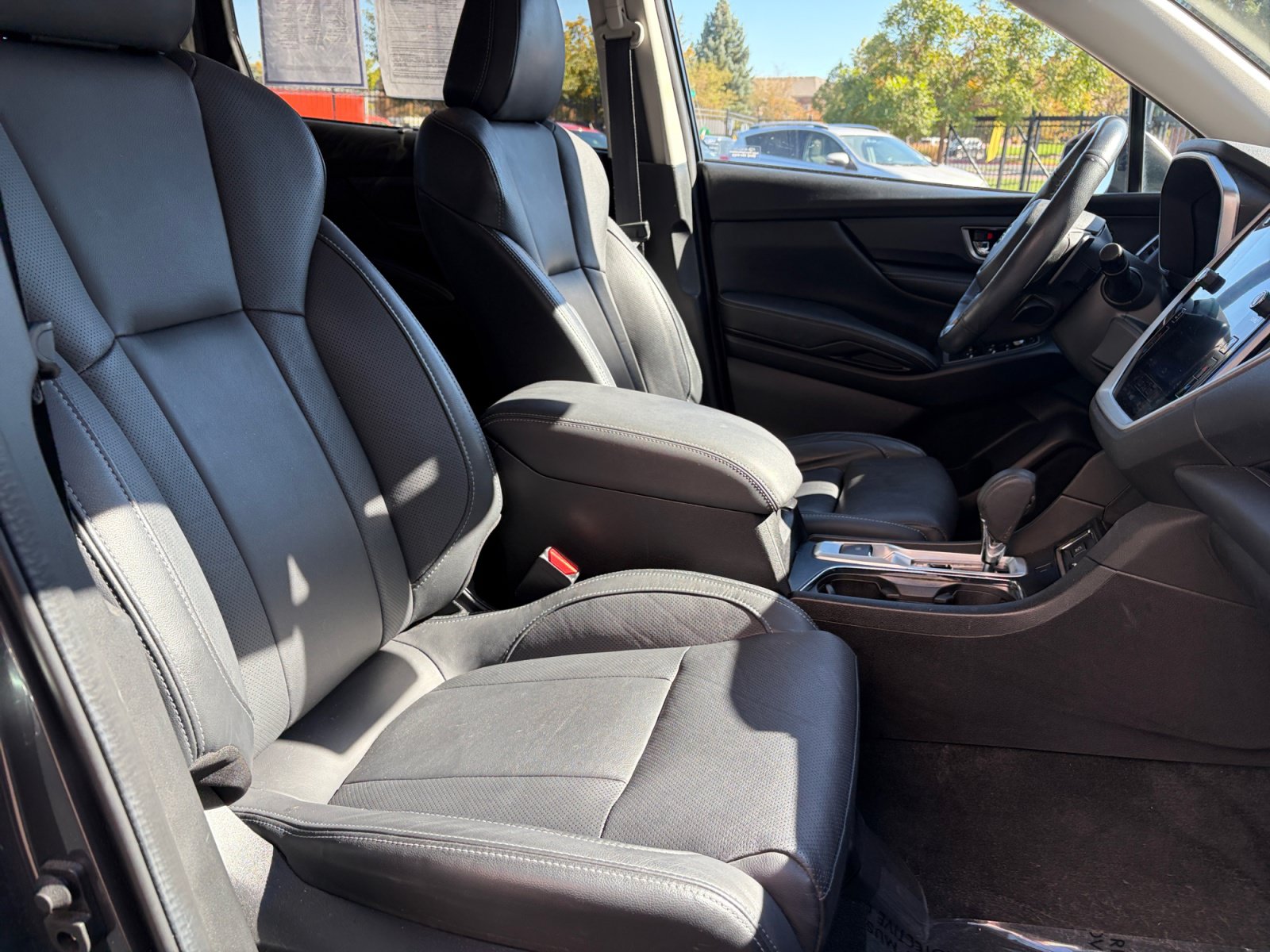 Used 2023 Subaru Ascent Limited w/ Technology Package AWD/4WD image 31