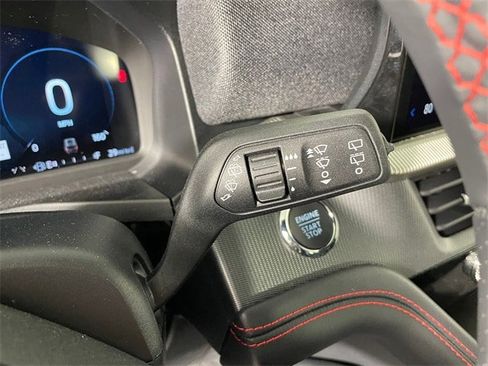 Used 2025 Ford Explorer ST-Line image 13