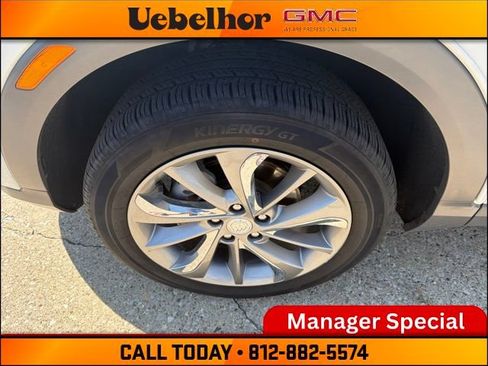 Used 2022 Buick Encore GX Essence w/ Experience Buick Package AWD/4WD image 13