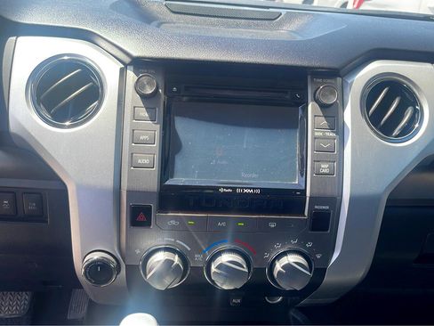 Used 2015 Toyota Tundra SR5 image 20