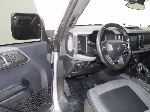 Used 2021 Ford Bronco Big Bend image 45