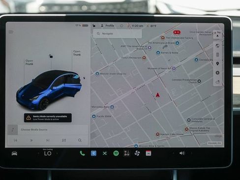 Used 2021 Tesla Model Y Long Range AWD/4WD image 16