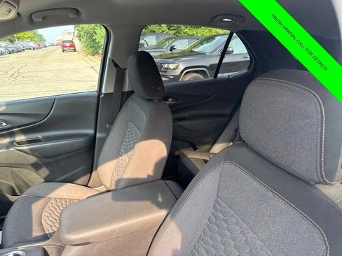 Used 2020 Chevrolet Equinox LT FWD image 17
