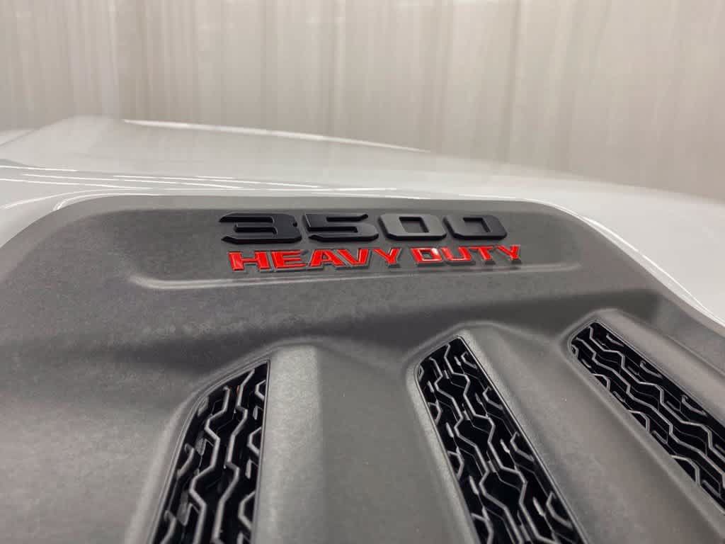 Used 2026 RAM 3500 Laramie w/ Night Edition AWD/4WD image 10