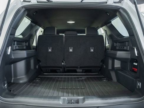 New 2026 Toyota 4Runner SR5 image 7