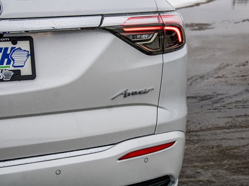 Used 2023 Buick Enclave Avenir w/ Avenir Technology Package image 10