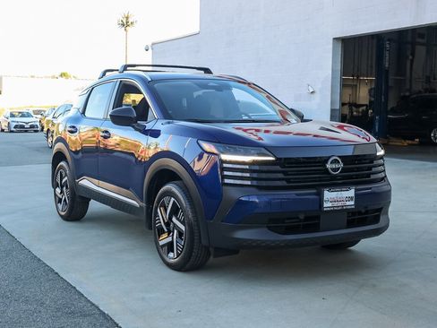 New 2026 Nissan Kicks SV image 2