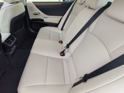 Used 2024 Lexus ES 350 w/ Premium Package FWD image 22