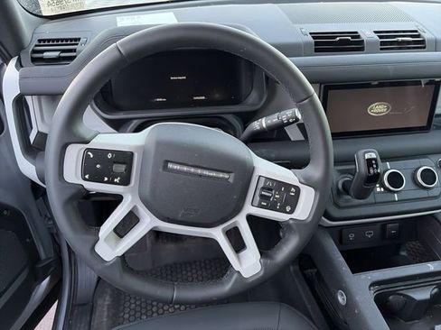 Used 2024 Land Rover Defender 90 S AWD/4WD image 8