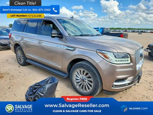 Used 2018 Lincoln Navigator Premiere RWD image 5