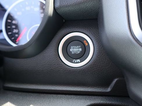 New 2026 RAM 1500 Express AWD/4WD image 18