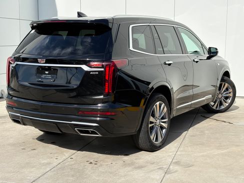 Certified 2025 Cadillac XT6 Premium Luxury AWD/4WD image 7