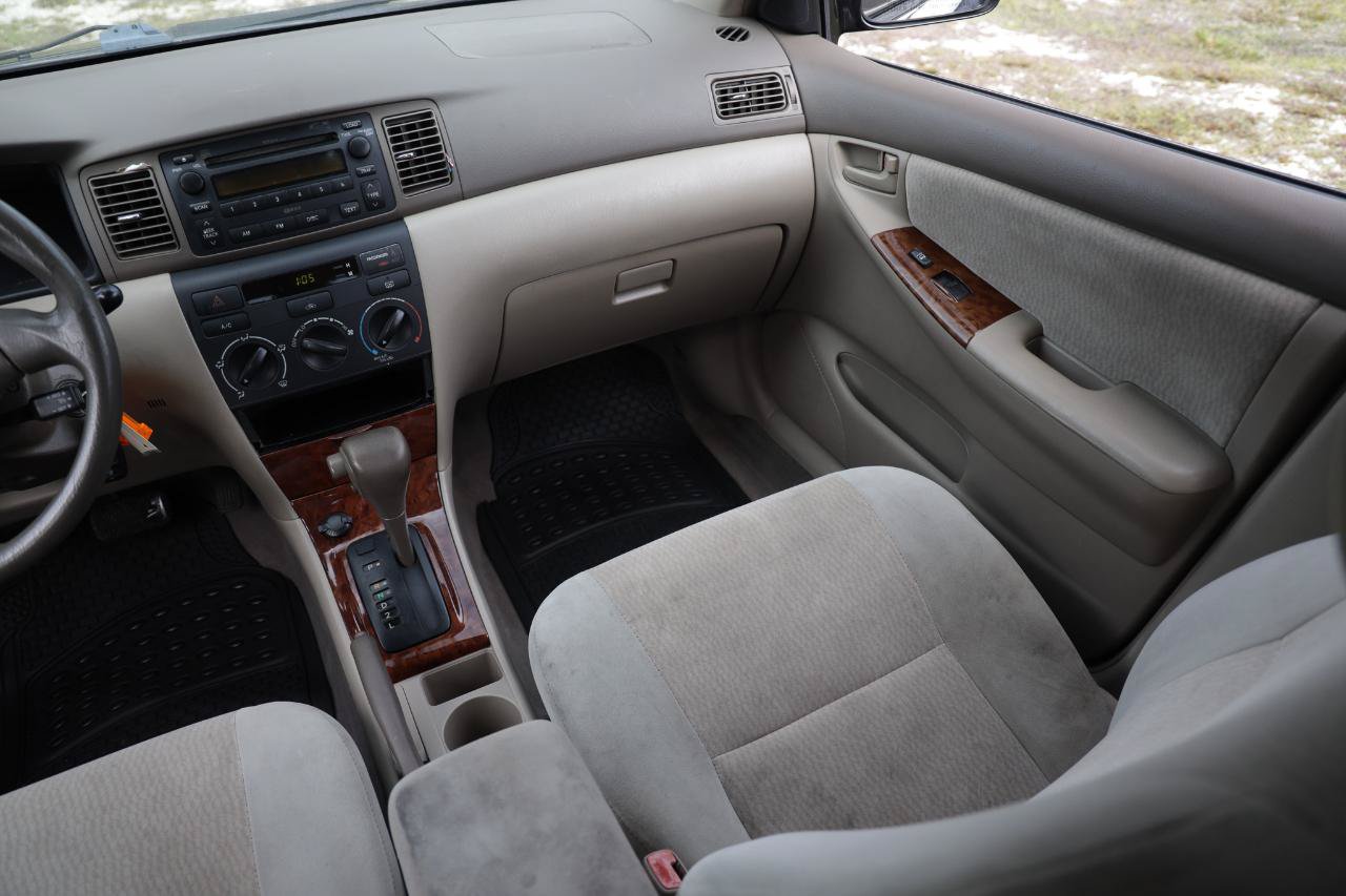 Used 2006 Toyota Corolla LE w/ Audio Value Pkg FWD image 23