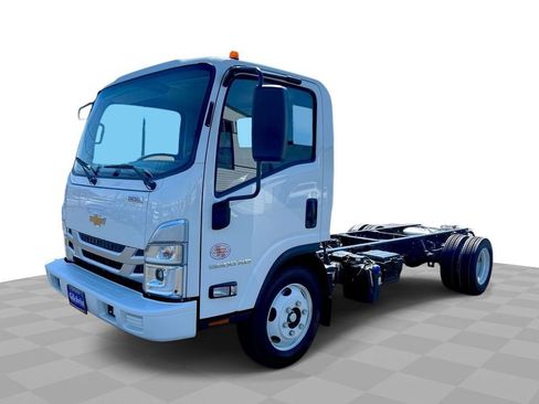 New 2024 Chevrolet Low Cab Forward 5500XD image 2