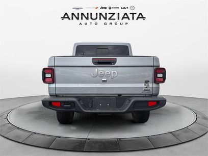 Used 2020 Jeep Gladiator Overland w/ LED Lighting Group