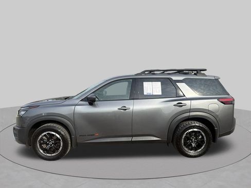 Used 2024 Nissan Pathfinder Rock Creek AWD/4WD image 4