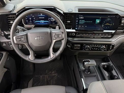 Used 2026 Chevrolet Silverado 1500 ZR2 image 12