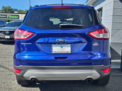 Used 2015 Ford Escape SE w/ Equipment Group 201A AWD/4WD image 4
