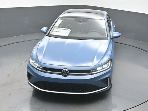 New 2026 Volkswagen Jetta SE image 40