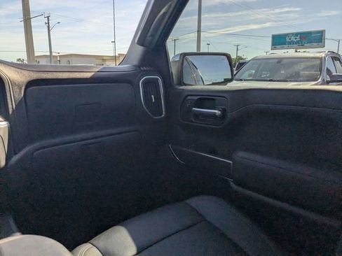 Used 2021 Chevrolet Silverado 1500 LTZ w/ Z71 Off-Road Package AWD/4WD image 14