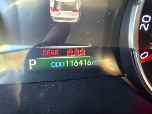 Used 2019 Toyota RAV4 XLE image 27