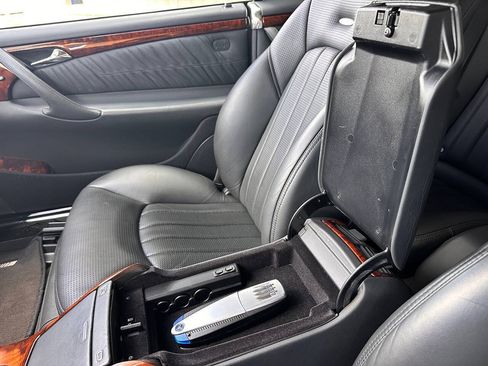 Used 2005 Mercedes-Benz CL 65 AMG image 51