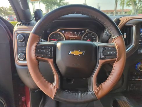Used 2022 Chevrolet Silverado 3500 High Country AWD/4WD image 12