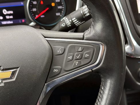 Used 2019 Chevrolet Equinox LT image 20