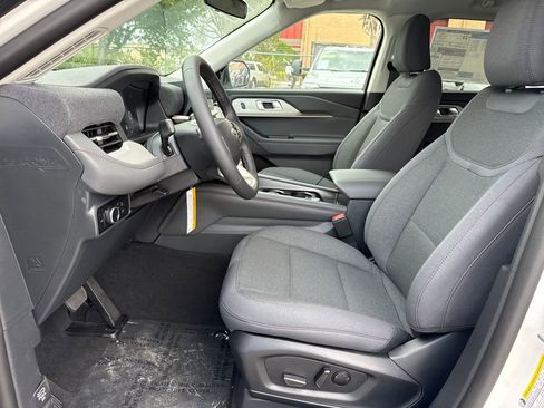 New 2026 Ford Explorer Active image 20