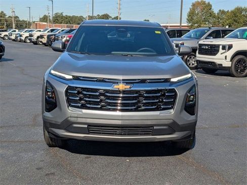 New 2026 Chevrolet Equinox LT w/ Convenience Package II image 8