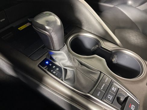 Certified 2022 Toyota Camry XSE FWD image 22